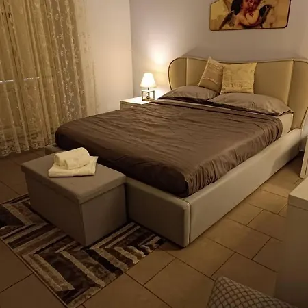 Arke Apartman *